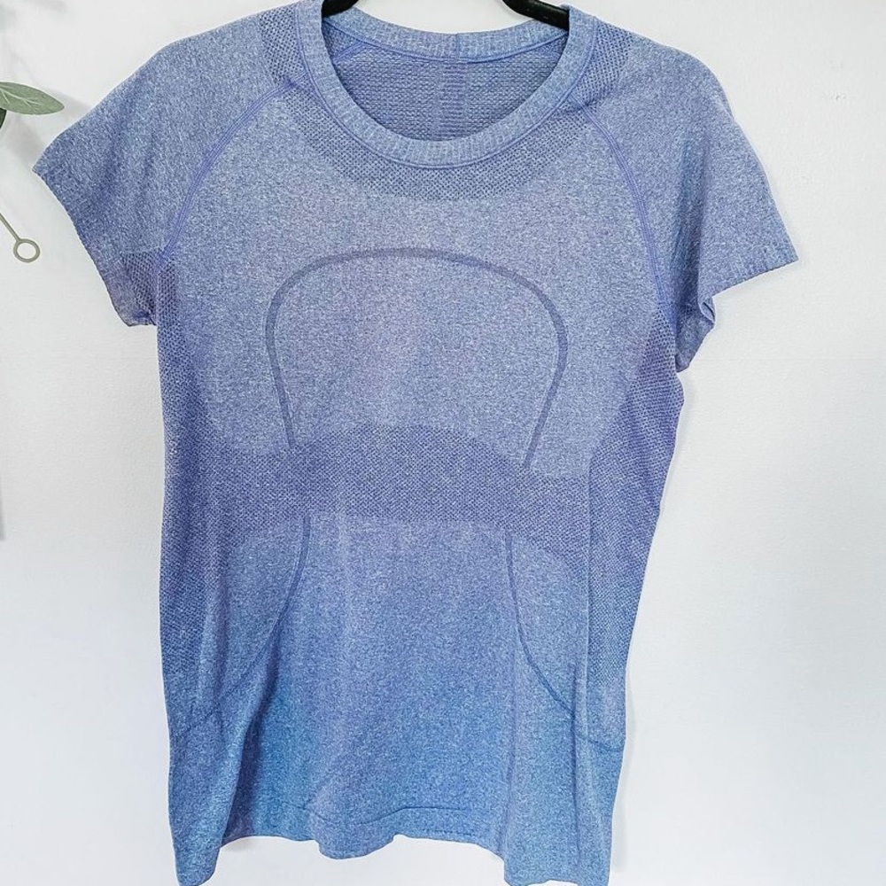LULULEMON TOP